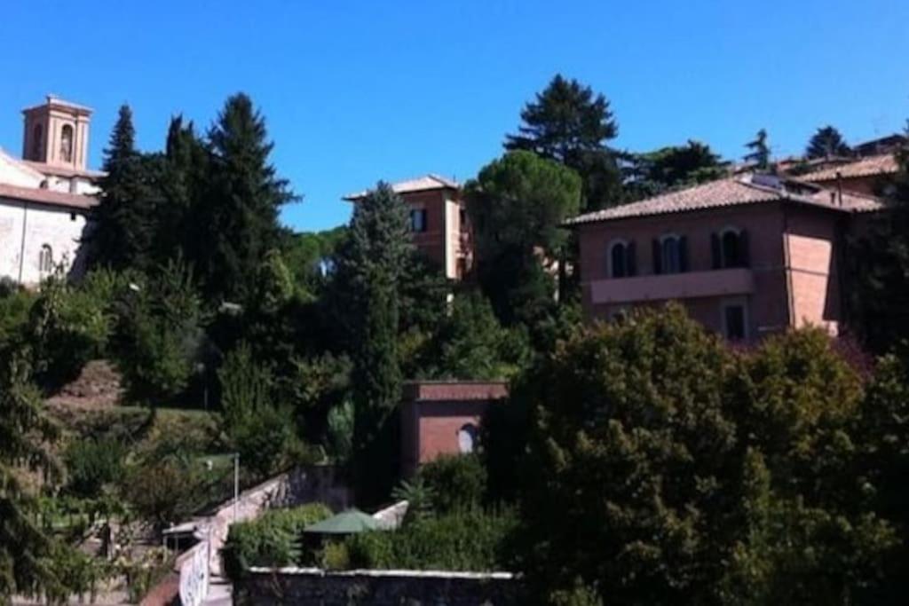 Il Profumo Del Lauro Apartment Perugia Ngoại thất bức ảnh